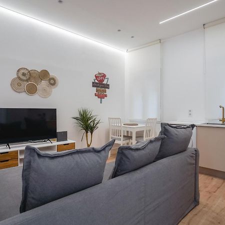 מדריד Cozy And Modern-1Bedroom 1Bathroom-Delicias מראה חיצוני תמונה