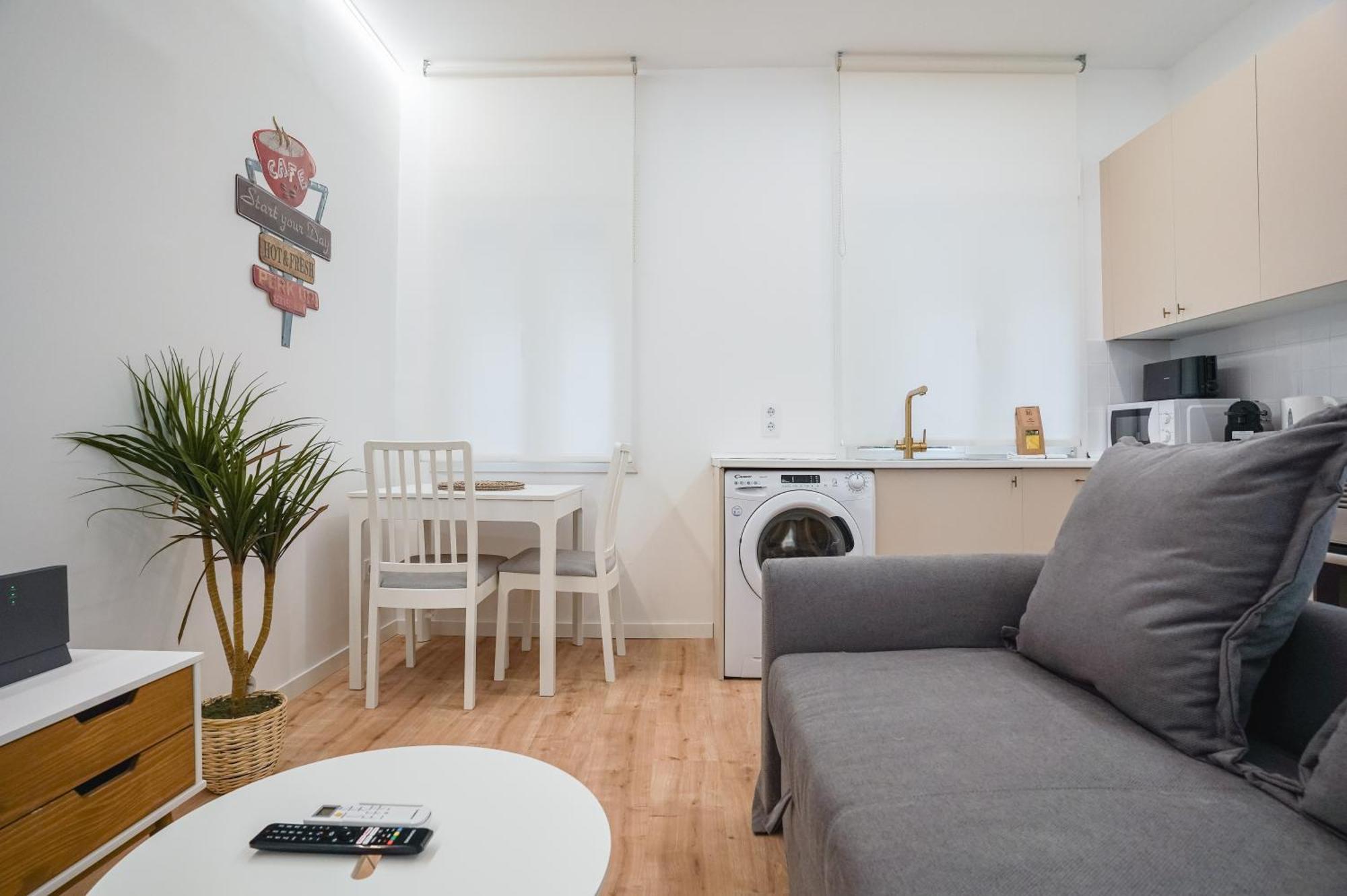 מדריד Cozy And Modern-1Bedroom 1Bathroom-Delicias מראה חיצוני תמונה